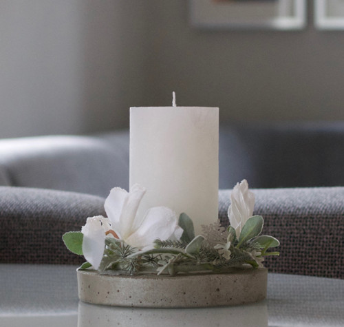 Svícen ConcreteCyclamen — foto 3