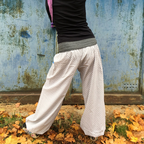 Turecké kalhoty Srdíčkové šedé — foto 3