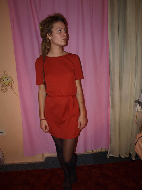 Měděné retro šaty — foto 5
