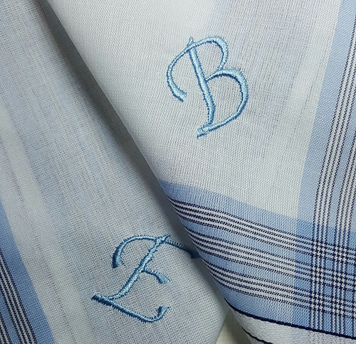 Pánský kapesník s monogramem na přání — foto 2