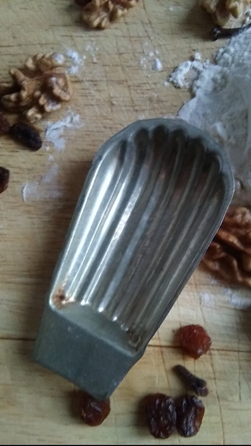 Pracna 60´ ........ formička na cukroví — foto 2