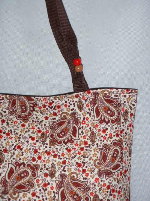 Čokoládová taška s ornamenty — foto 3