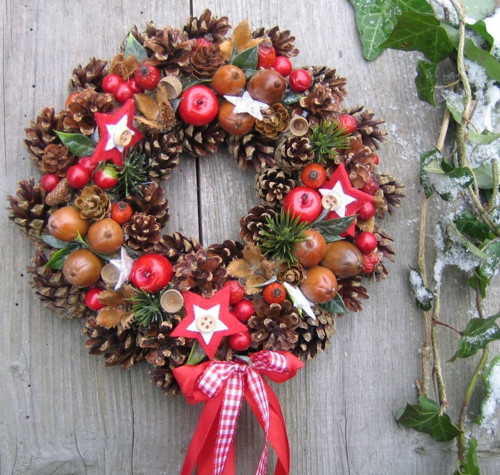 Adventní věneček s jablíčky — foto 3