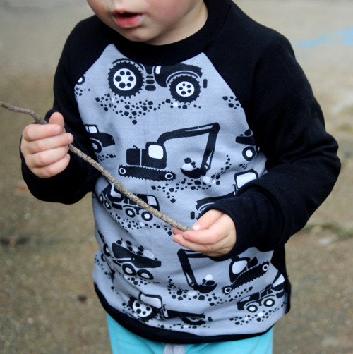 Rostoucí merino triko traktor na šedé — foto 3