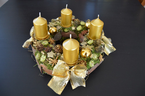 Adventní věnec zlato-hnědý — foto 2
