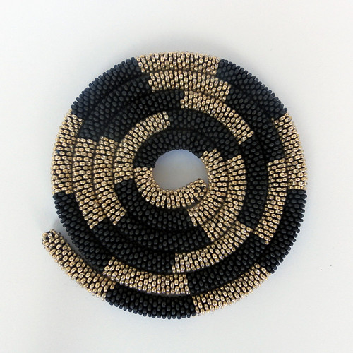 Náhrdelník černozlatý had — foto 2