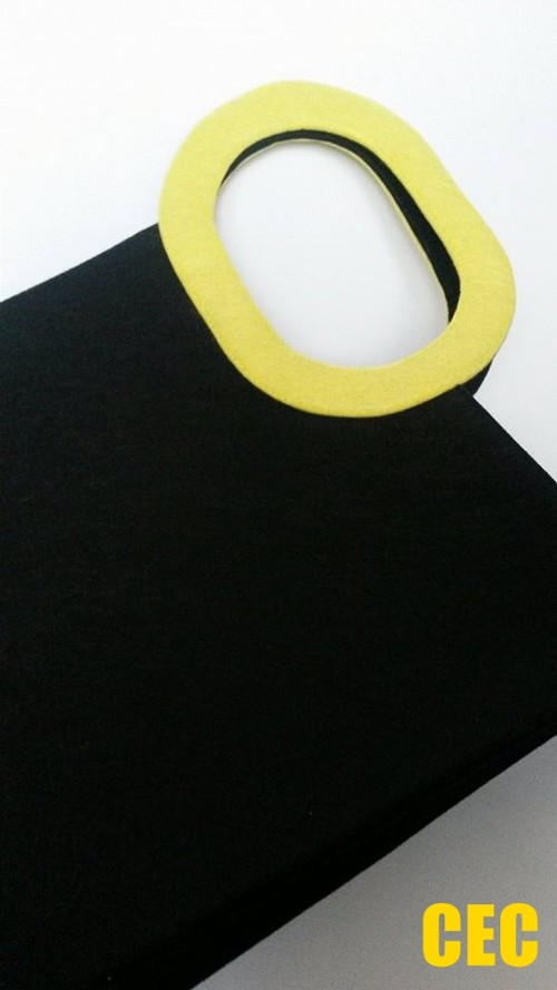 With yellow-shape — foto 2