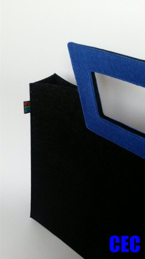 In blue — foto 4