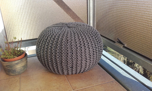 Puff velký šedohnědý /průměr 57cm, výška 32cm/ — foto 3