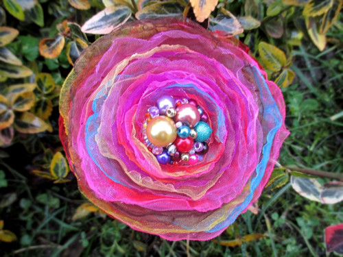 Brož "Crazy colourful queen" — foto 2