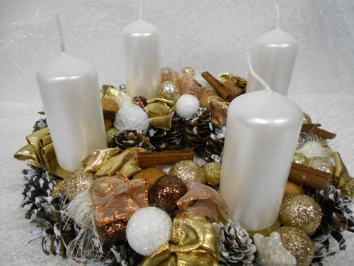 Adventní věneček – zlato - bronzový — foto 3