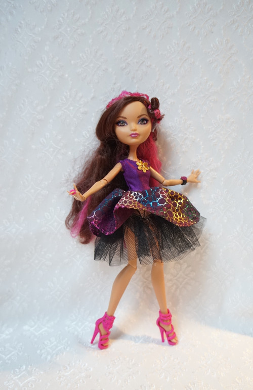 Šaty pro MH / Ever After High — foto 2