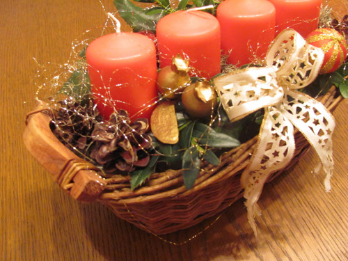 Adventní v proutěném košíku — foto 2