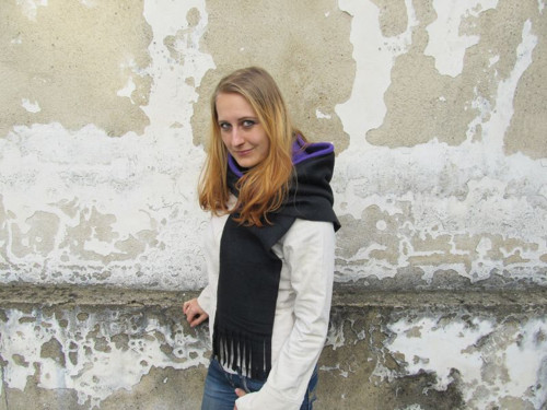 IHNED: Šála s kapucí - DÁMSKÁ — foto 4