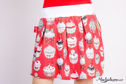 Muffinová červená s putínky — foto 2