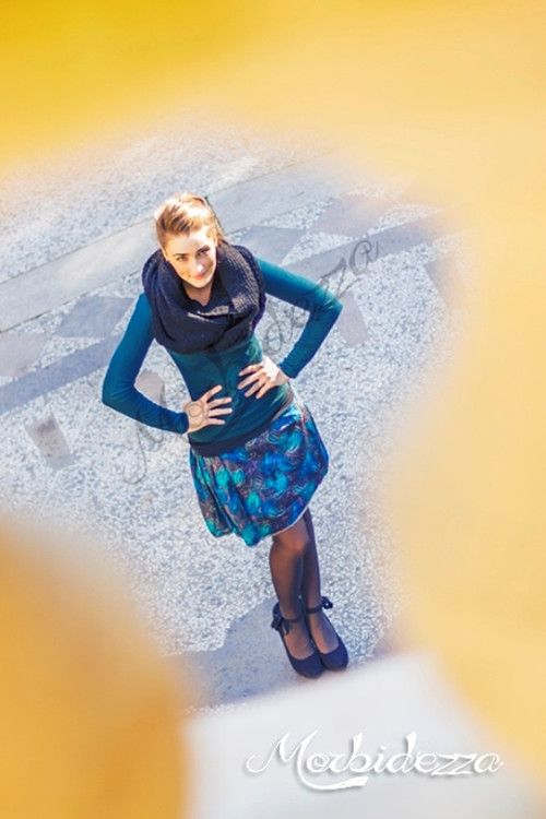 Tyrkysovomodrofialová lehce kašmírová sukně INDONE — foto 3