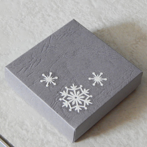 Dárková vánoční krabička 7 x 7 x 2 cm — foto 2