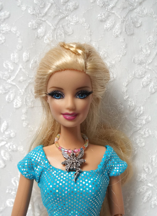Náhrdelník pro Barbie s vílou — foto 2