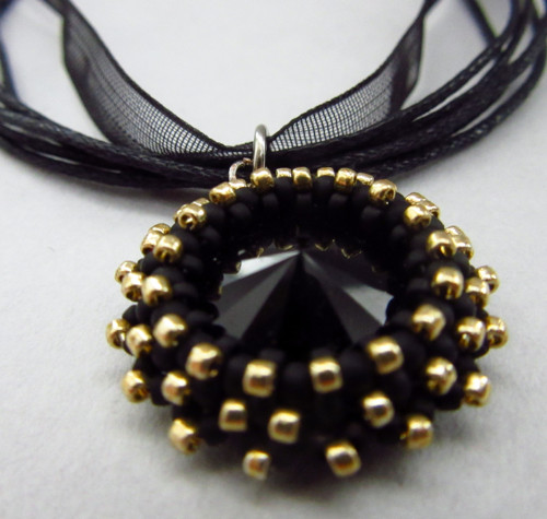 Swarovski black chrysantema — foto 6