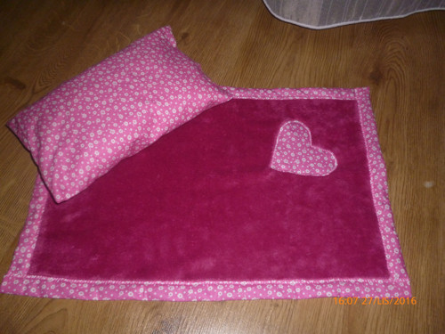 Peřinky pro panenky, fleecové :-) — foto 2