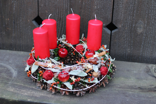 Adventní věnec červený — foto 2
