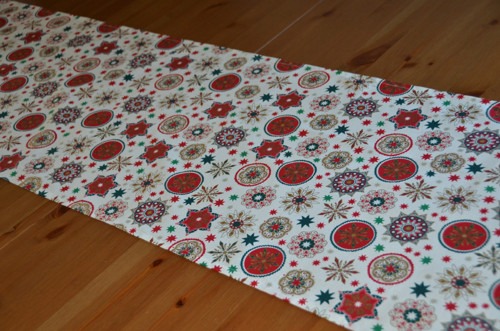 Vánoční běhoun - barevný (148x40 cm) — foto 3