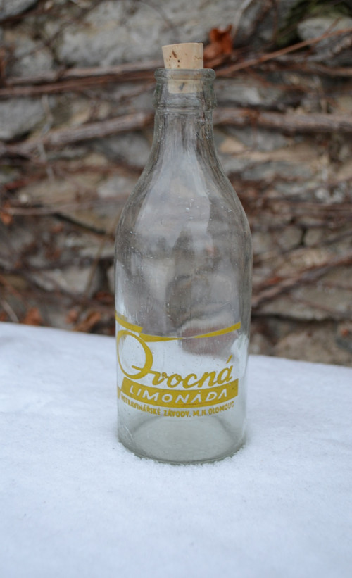 Sklenice ovocná limonáda — foto 3