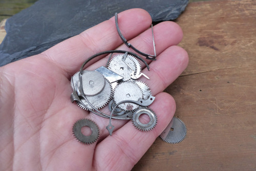 Ozubená kolečka 12..vintage materiál pro steampunk — foto 3