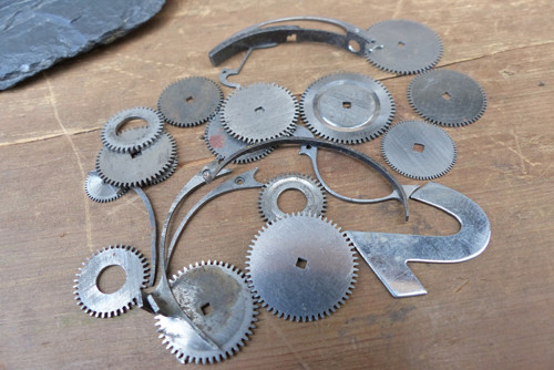 Ozubená kolečka 12..vintage materiál pro steampunk — foto 4