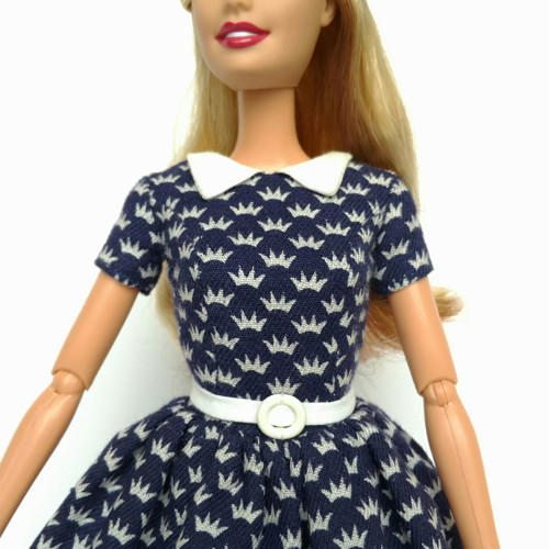 Retro šaty na Barbie — foto 2
