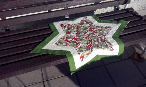 Vánoční ubrus - hvězda — foto 2