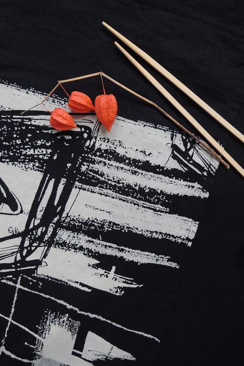 SUSHI černá/smetanová - zástěra len — foto 5