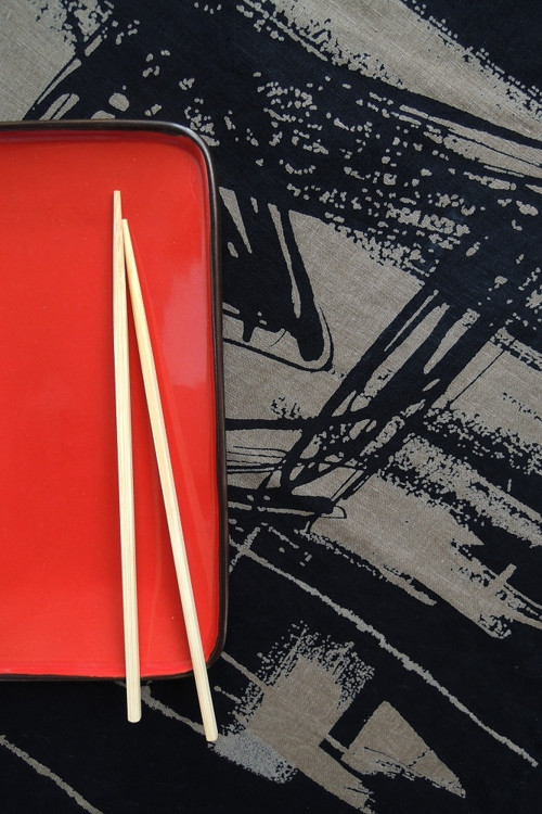 SUSHI černá/tabáková - zástěra len — foto 5