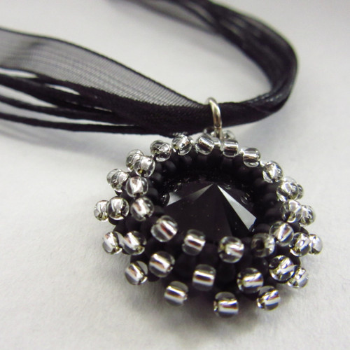 Swarovski black chrysantema II. — foto 4