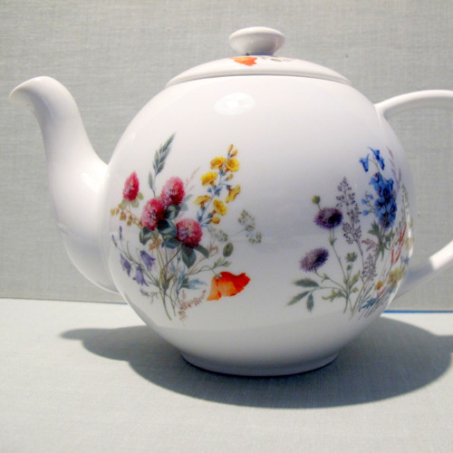 Porcelánová konvice květinová — foto 2