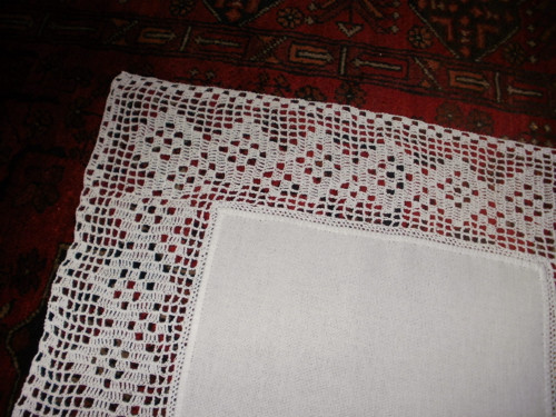 Bílá čtvercová dečka. — foto 3