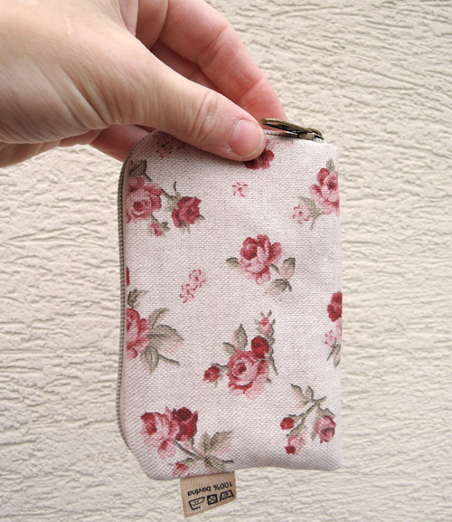 Obal na iPhone - Růžičky na režné — foto 6