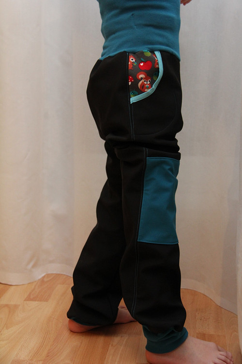 Softshellové rostoucí k odeslání vel. 98-122 — foto 3