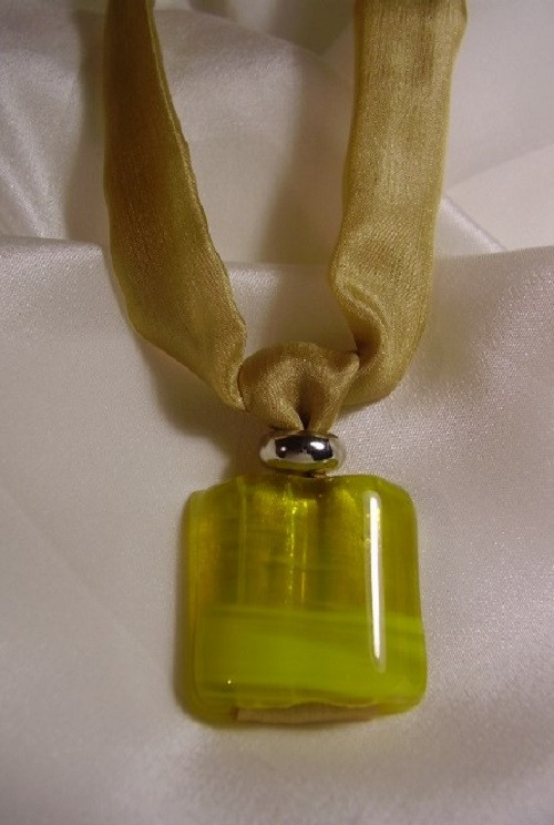 Žlutý — foto 2