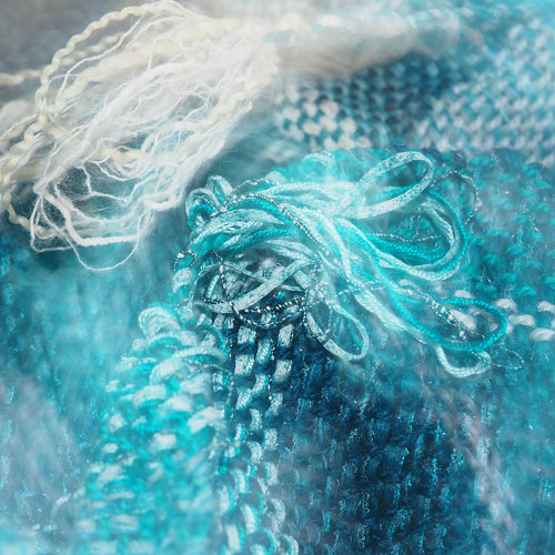 Mermaid - ručně tkaná maxišála / pléd 4 — foto 6