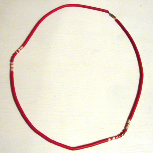 The East Is Red - náhrdelník — foto 3
