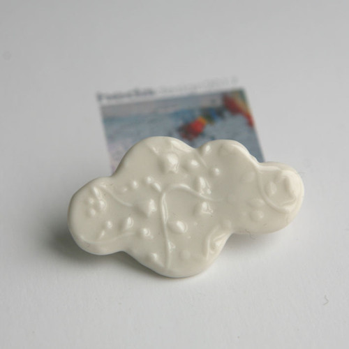 Jako sníh... Oblak (porcelánová brož) — foto 5