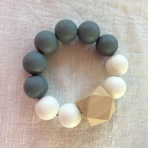 Kousátko - Gray / White / Natural — foto 3