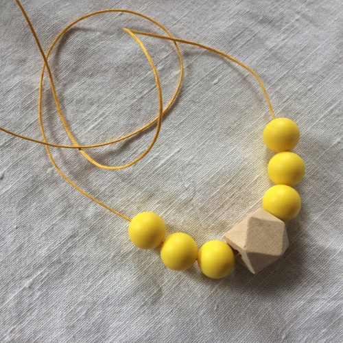 Kousací Korále - Natural / Yellow — foto 4