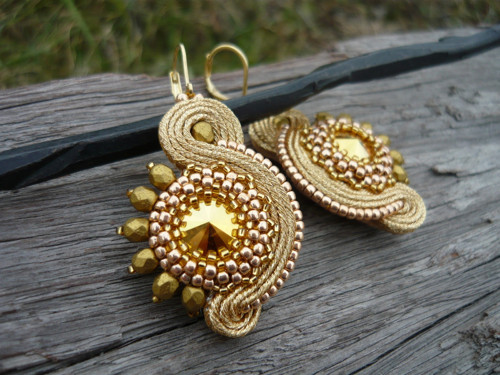 Soutache náušnice Golden Sun — foto 4