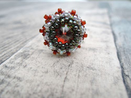Prsten Swarovski Green Magma obšitý korálky — foto 5