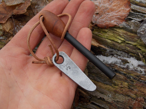 Křesadlo / Firesteel — foto 3