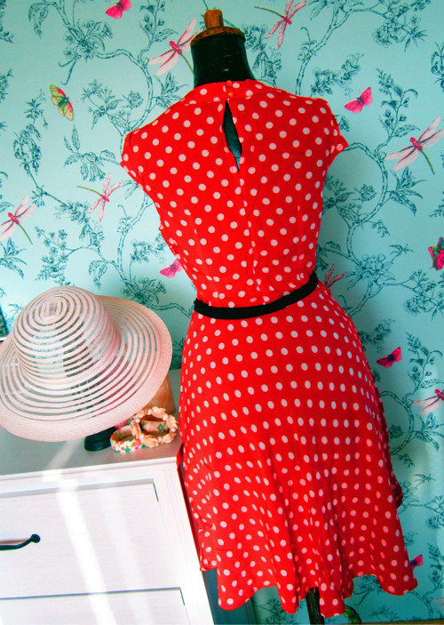 Retro dots šatečky — foto 5