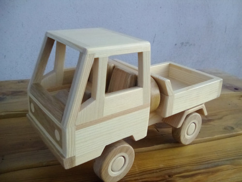 Dřevěné auto — foto 4