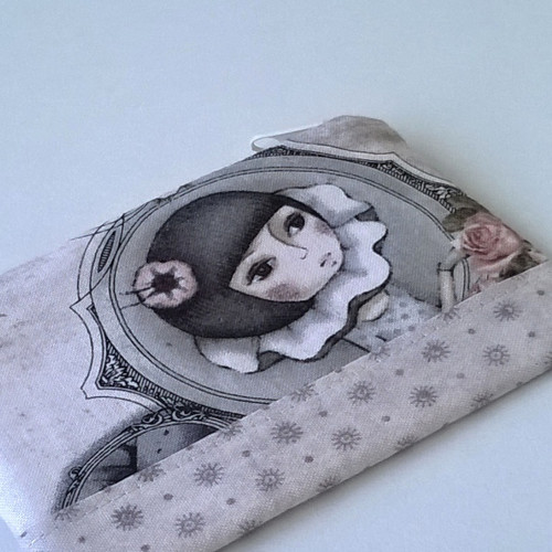 Curiosity - minikapsička / klíčenka — foto 5